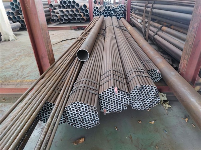 锡林郭勒15crmog无缝钢管