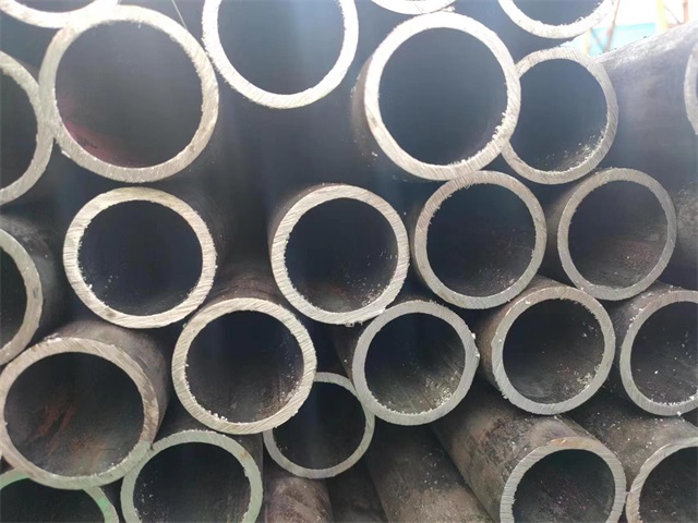 锡林郭勒10#结构用无缝钢管