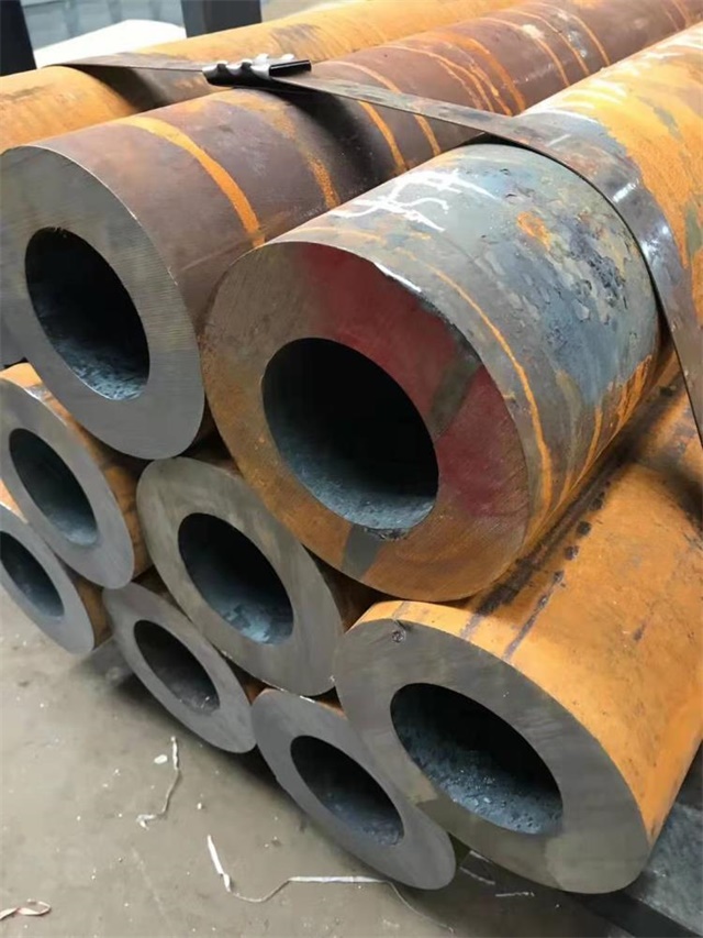 锡林郭勒厚壁无缝钢管型号规格